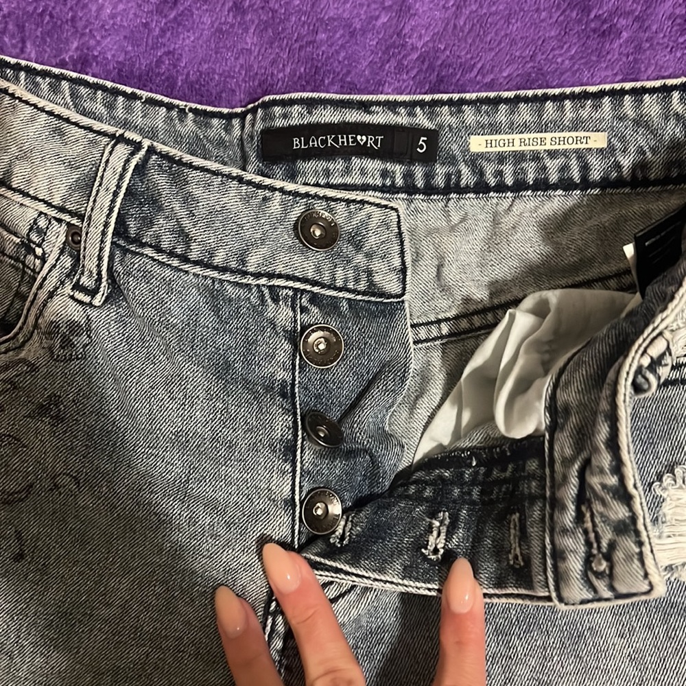 Never worn - Picture 3 of 3